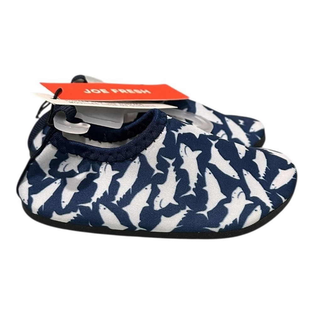 Joe Fresh Water Shoes Unisex Kids Size 8 Blue Shark Print Sock Non Slip Beach